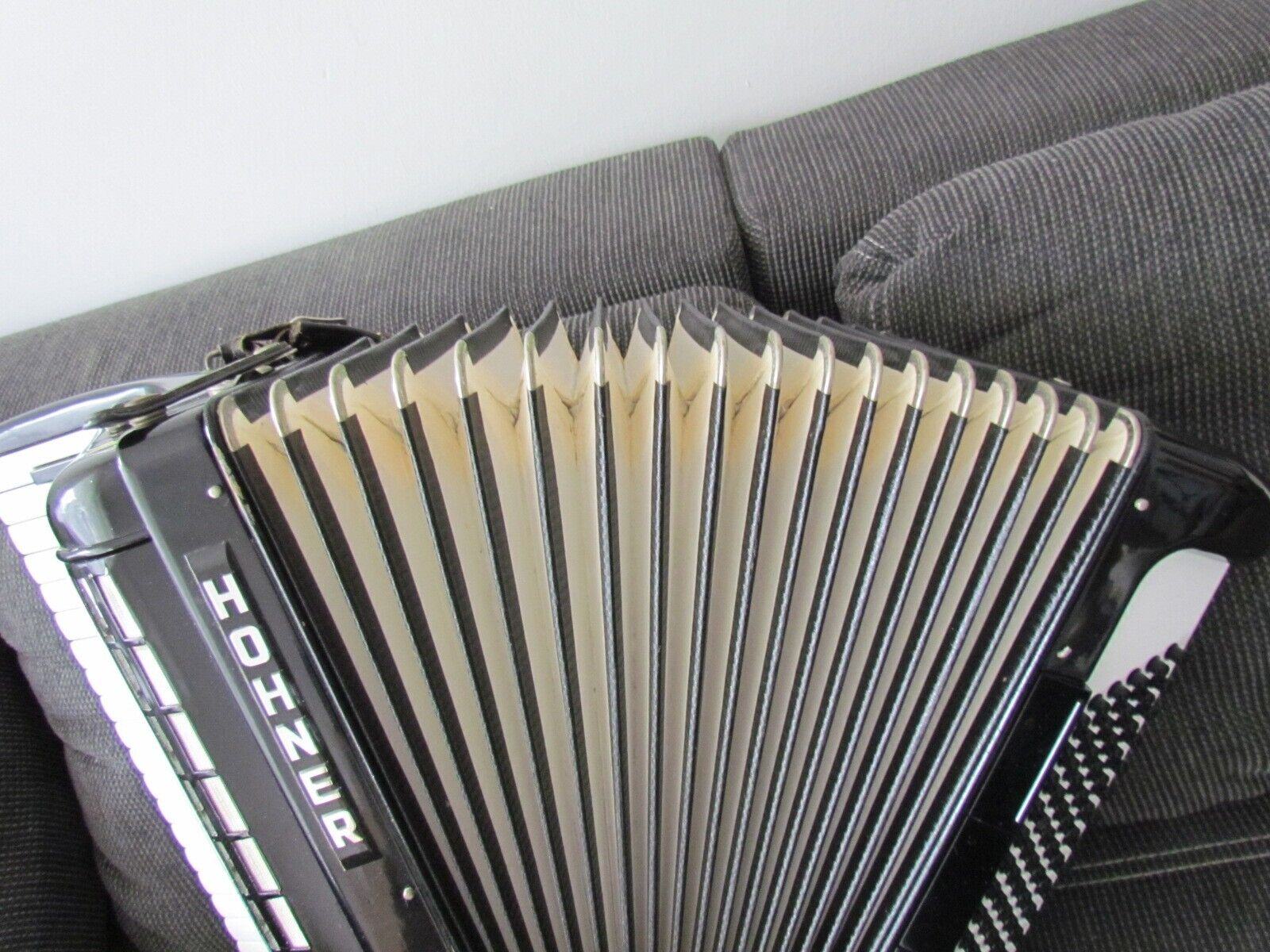 Akkordeon/Hohner Akkordeon Concerto III S mit Koffer – Bild 2