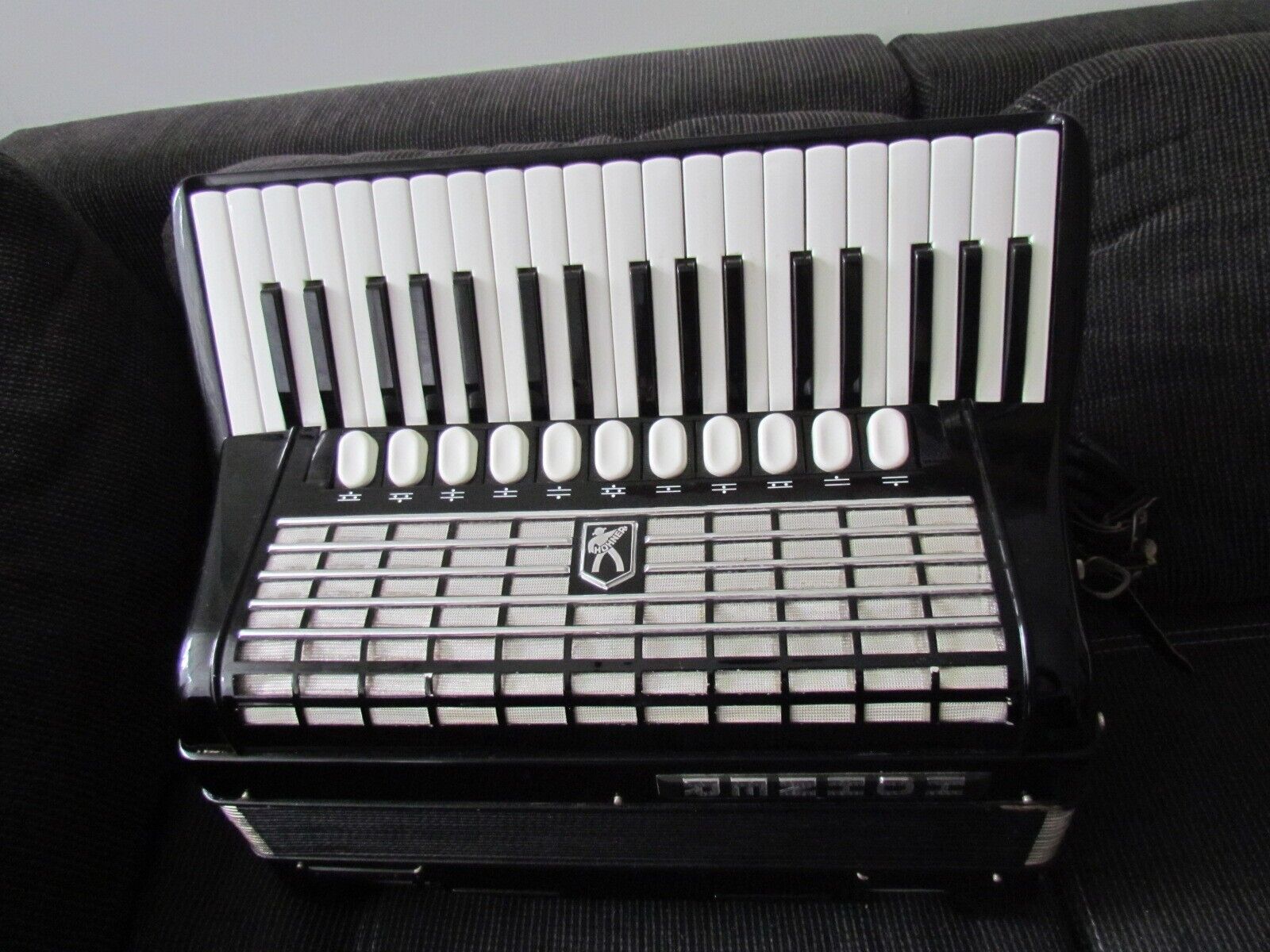 Akkordeon/Hohner Akkordeon Concerto III S mit Koffer – Bild 7