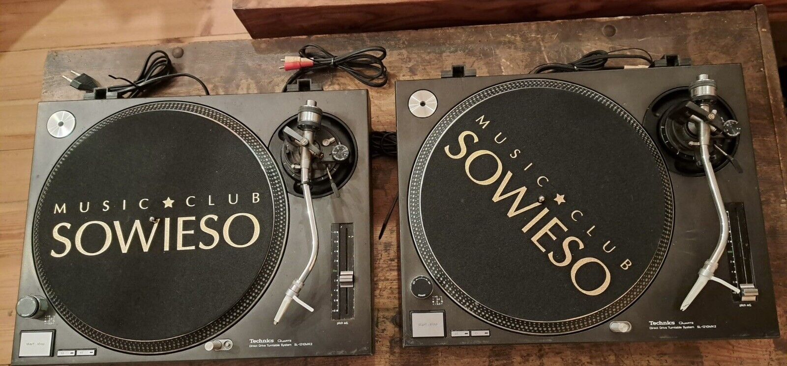 Technics SL 1210 MK2 Plattenspieler 2 Stk. Sammlerartikel – Bild 3